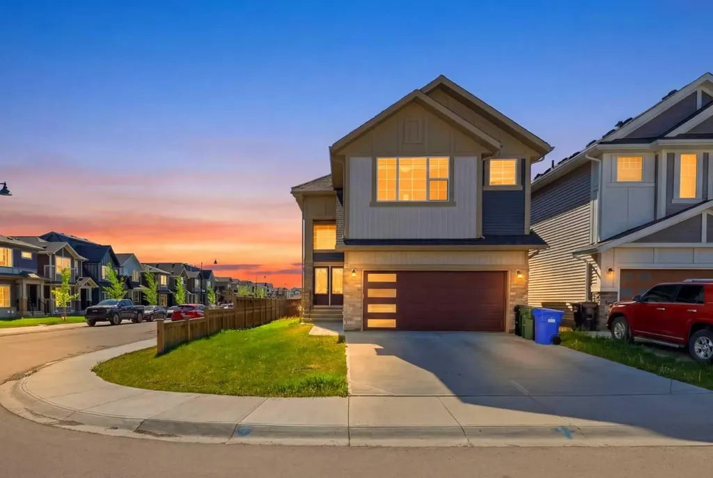 106 Homestead Crescent NE Calgary AB T3J 2K8