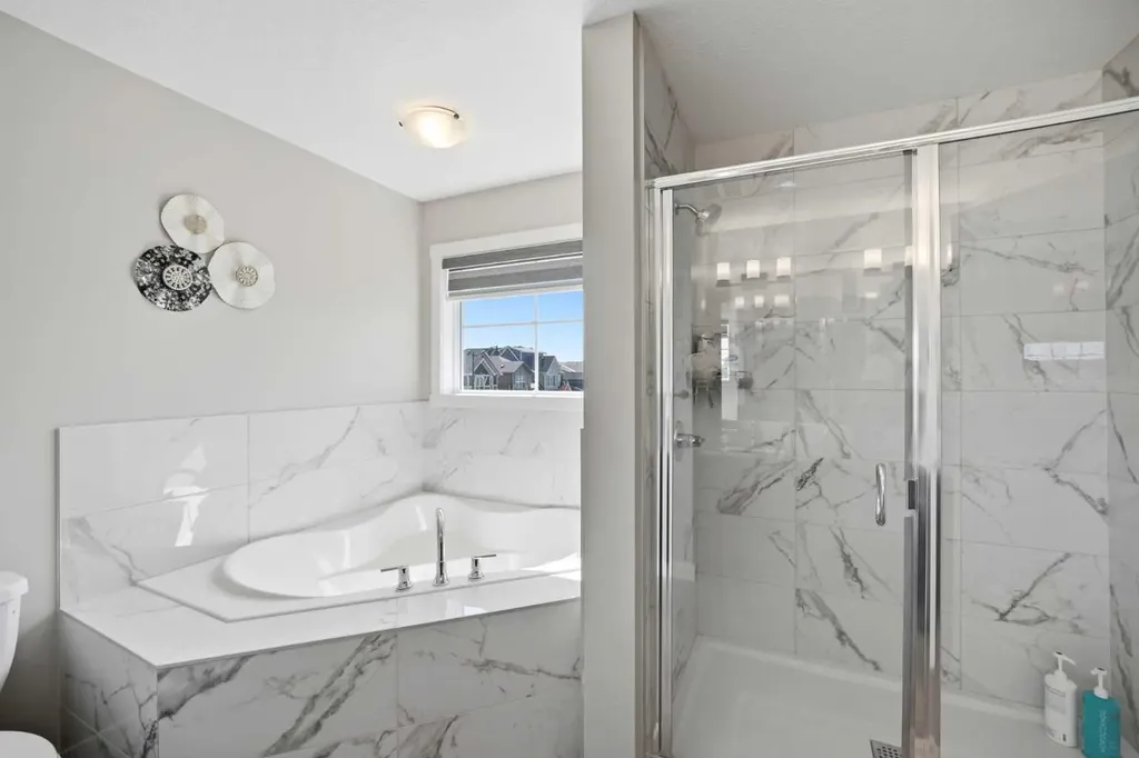 106 Homestead Crescent NE Calgary AB T3J 2K8