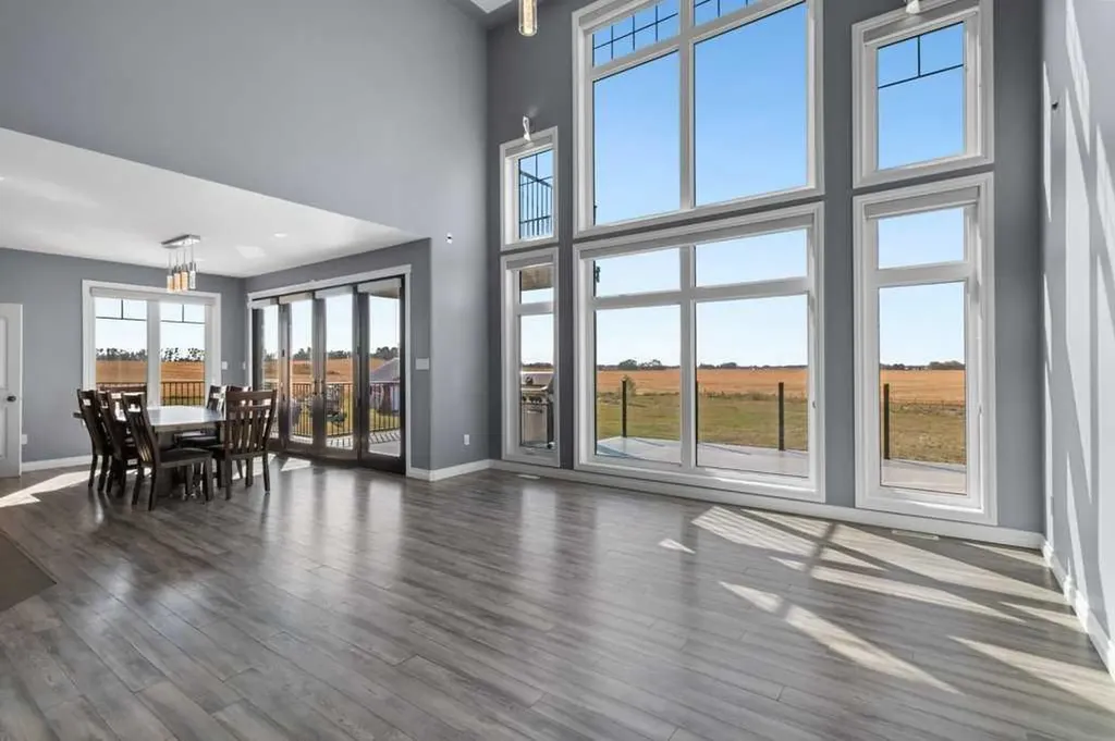 28513 Township Road 374 Rural Red Deer County AB T4N 5E4