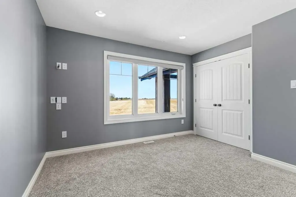 28513 Township Road 374 Rural Red Deer County AB T4N 5E4