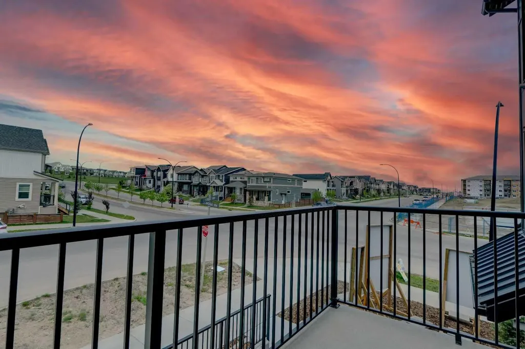 14832 1 Street NW Calgary AB T3P 1E1