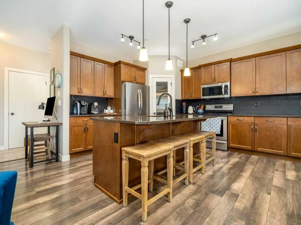 147 Riverpark Boulevard W Lethbridge AB t1k5x4