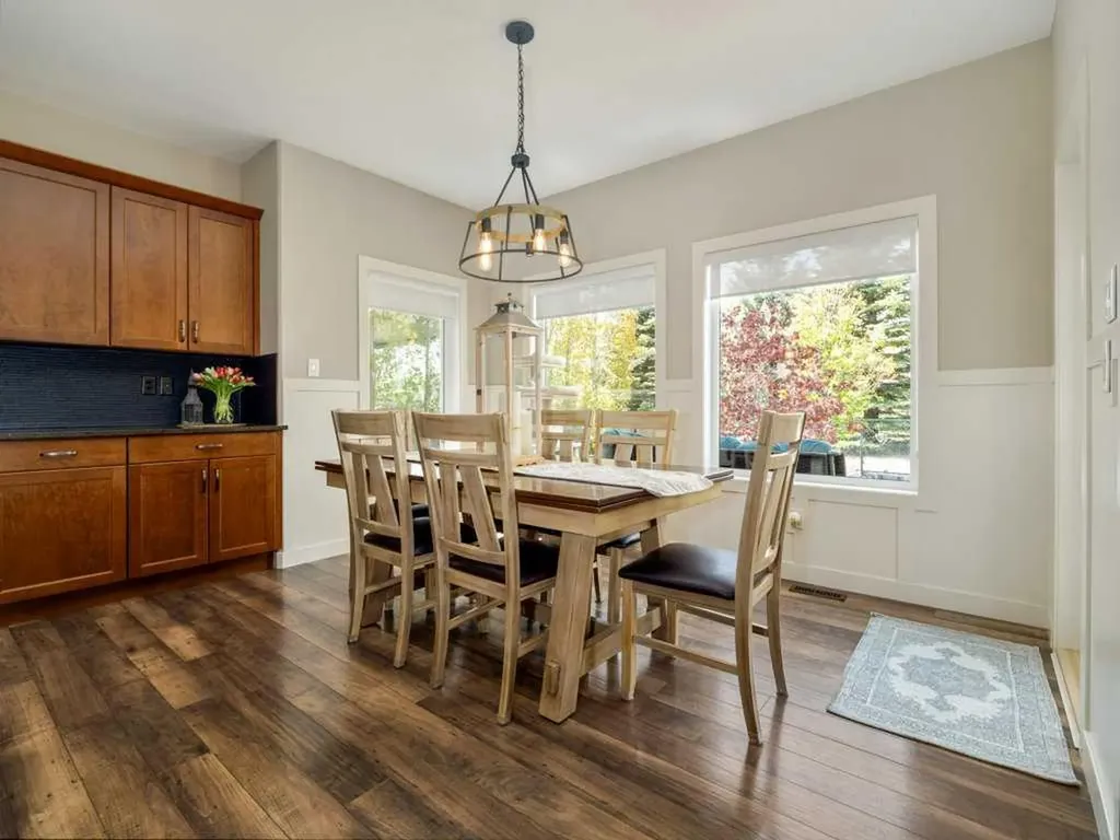 147 Riverpark Boulevard W Lethbridge AB t1k5x4
