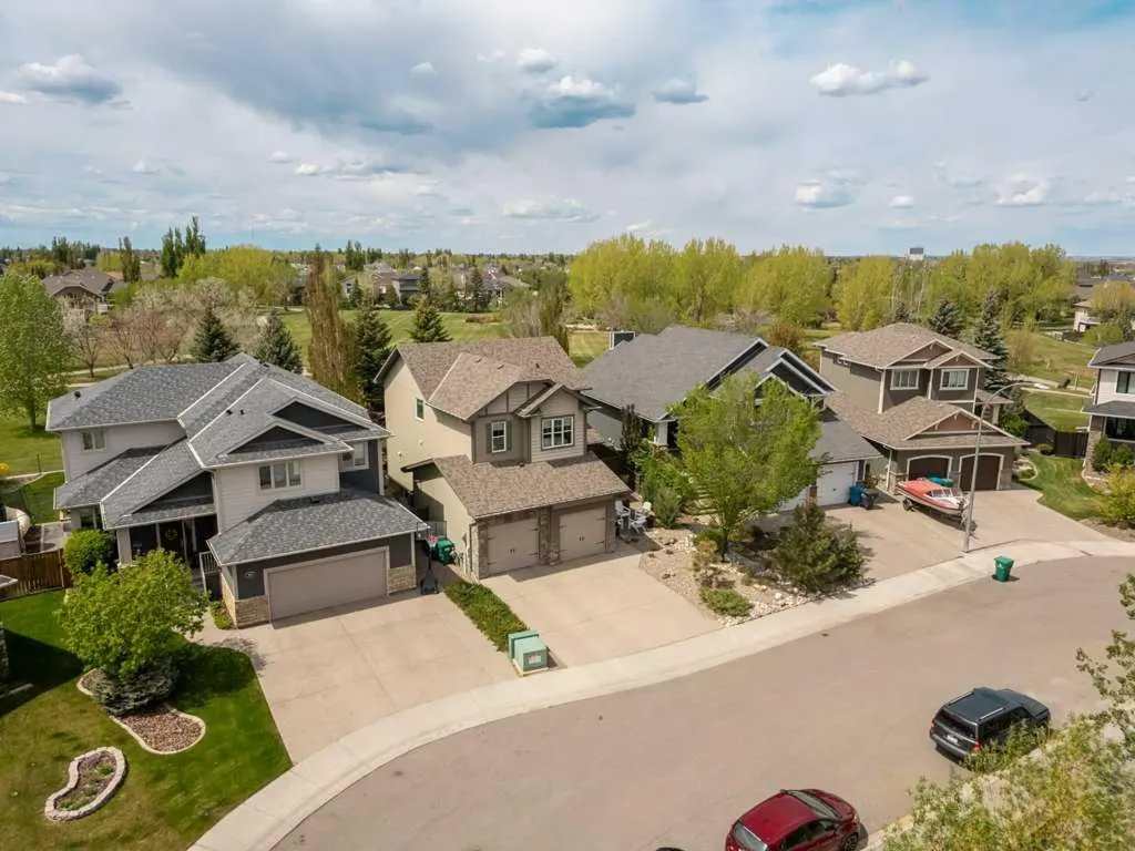 147 Riverpark Boulevard W Lethbridge AB t1k5x4