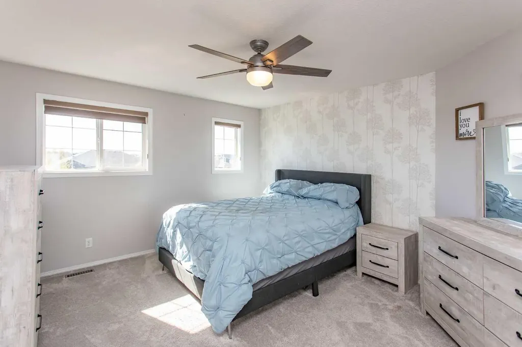 242 Viscount Drive Red Deer AB T4R0M7