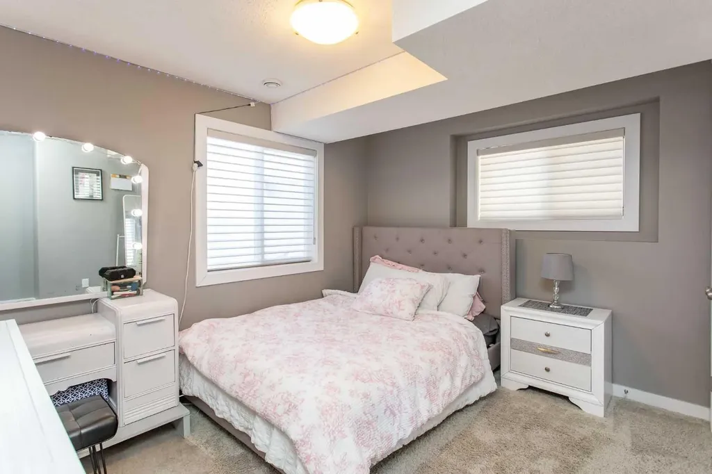 242 Viscount Drive Red Deer AB T4R0M7