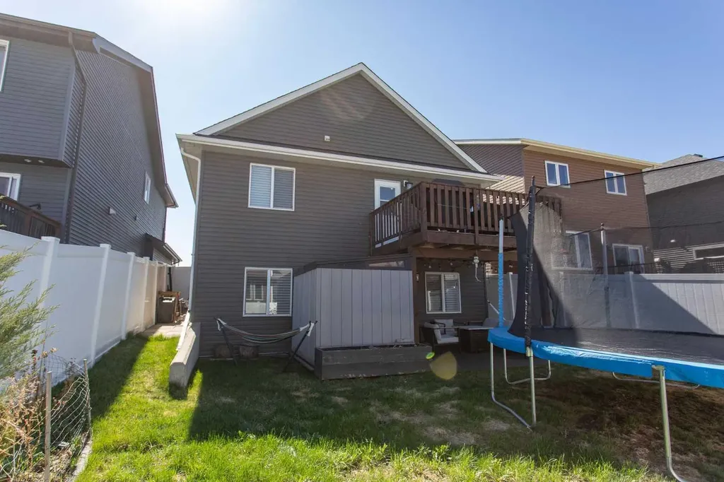 242 Viscount Drive Red Deer AB T4R0M7