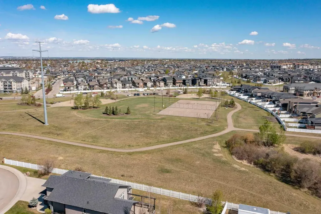 242 Viscount Drive Red Deer AB T4R0M7