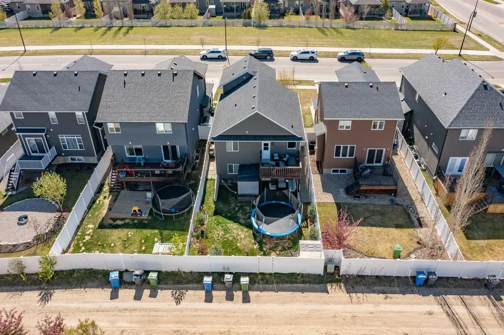 242 Viscount Drive Red Deer AB T4R0M7