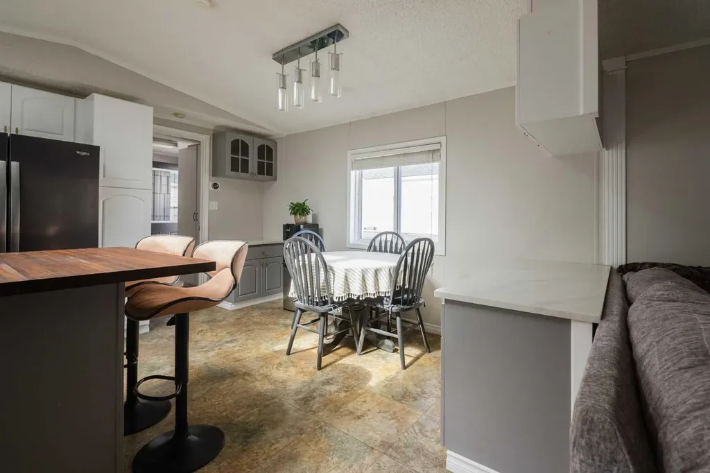 336 Cree Road Fort Mcmurray AB T9K 1Y3