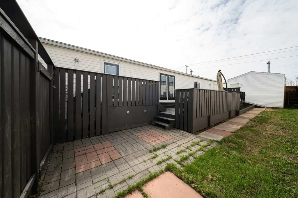 336 Cree Road Fort Mcmurray AB T9K 1Y3