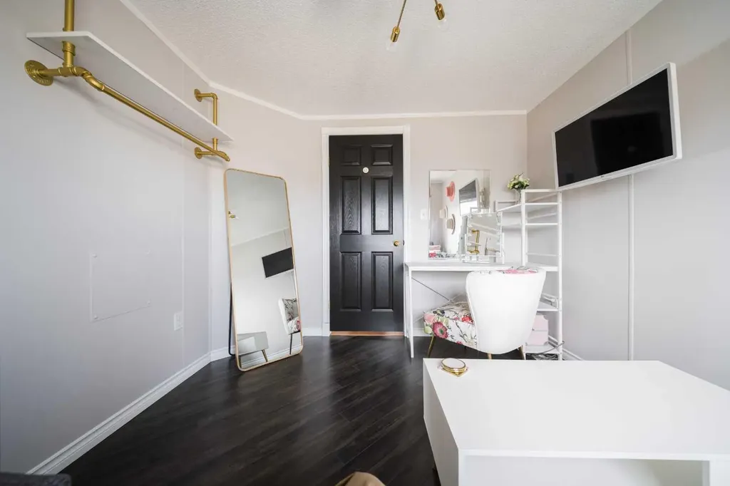336 Cree Road Fort Mcmurray AB T9K 1Y3