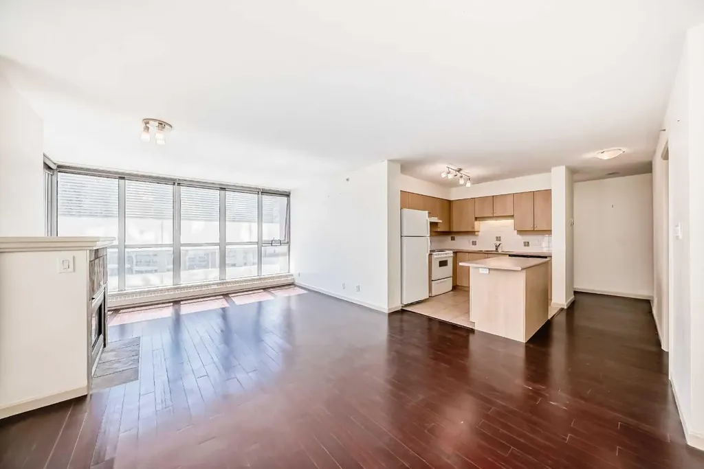 650 10 Street SW Calgary AB T2P 5G4