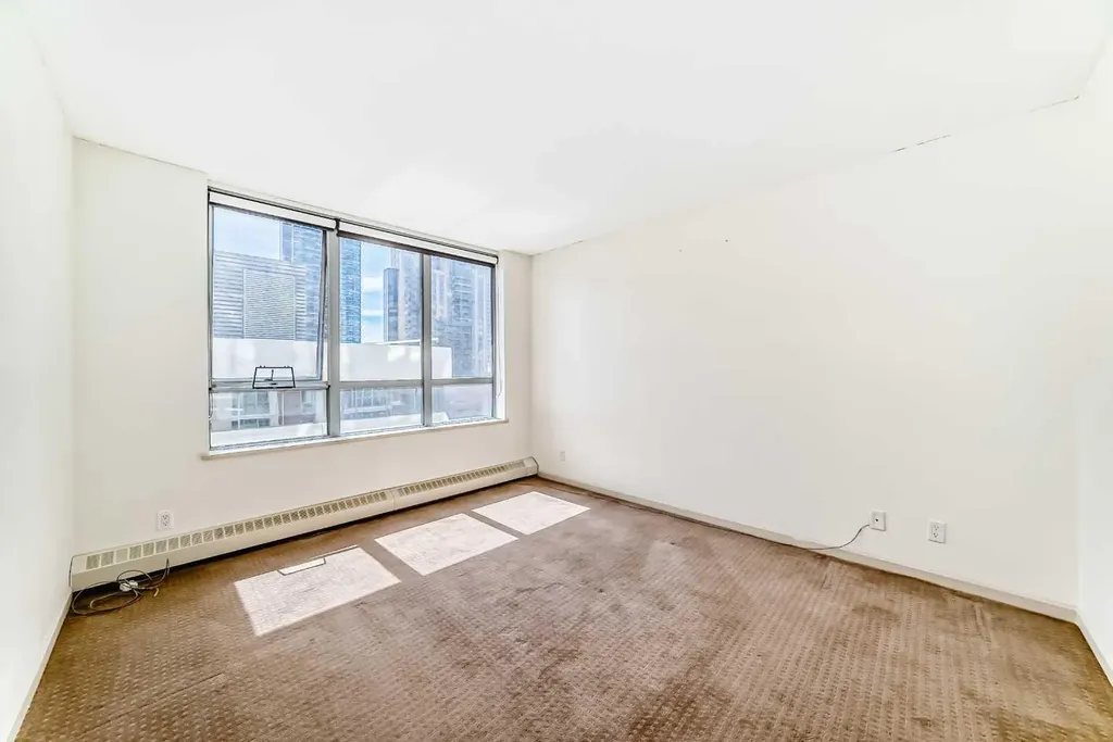 650 10 Street SW Calgary AB T2P 5G4