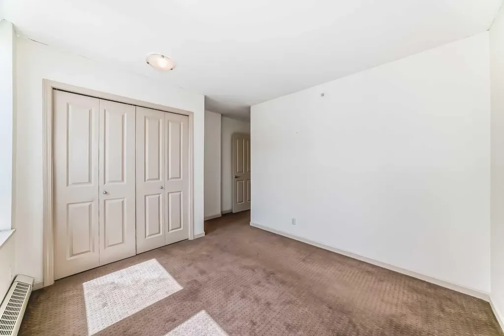 650 10 Street SW Calgary AB T2P 5G4
