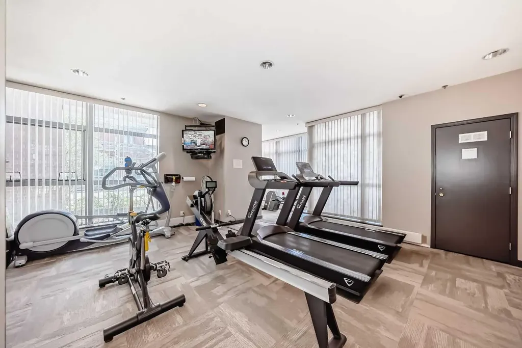 650 10 Street SW Calgary AB T2P 5G4