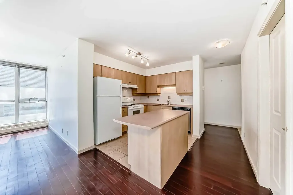 650 10 Street SW Calgary AB T2P 5G4