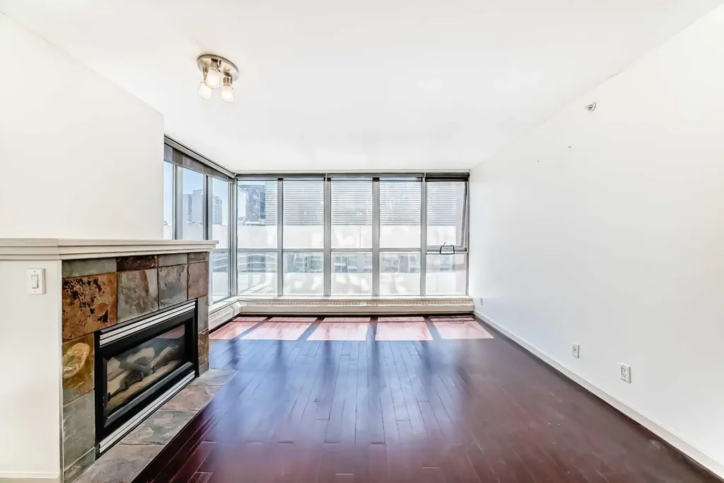 650 10 Street SW Calgary AB T2P 5G4