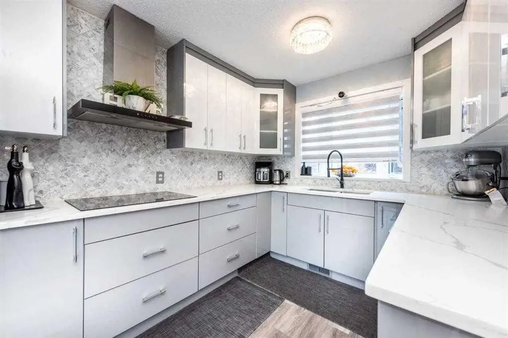 23 Falsby Place NE Calgary AB T3J 1B9