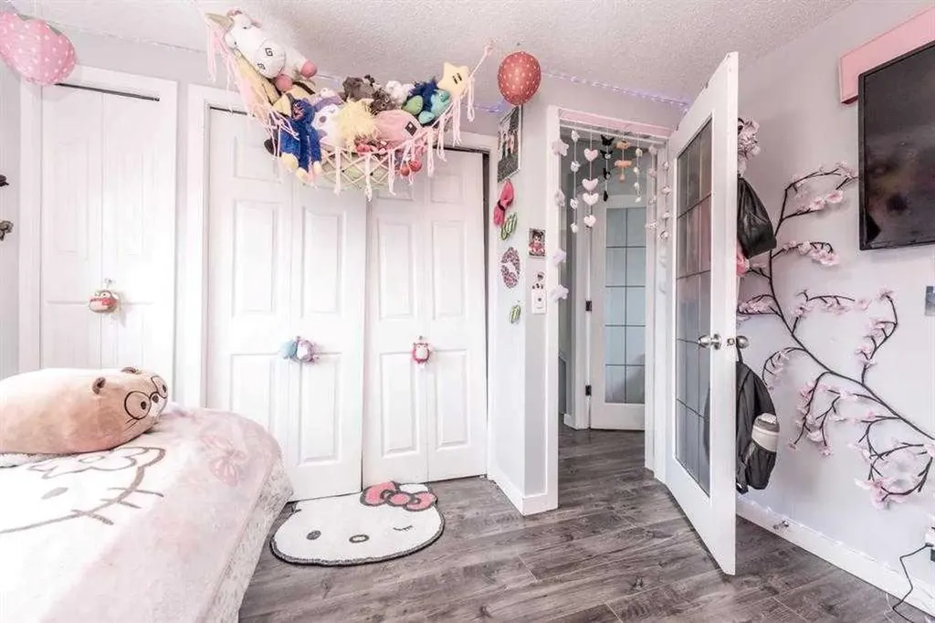 23 Falsby Place NE Calgary AB T3J 1B9