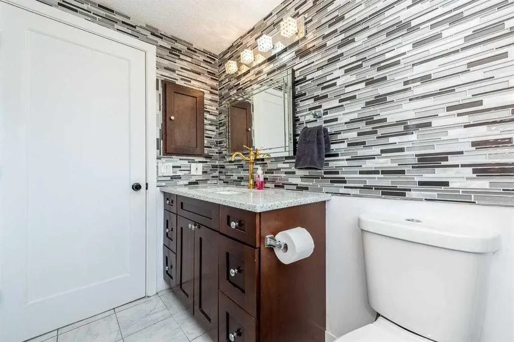 23 Falsby Place NE Calgary AB T3J 1B9