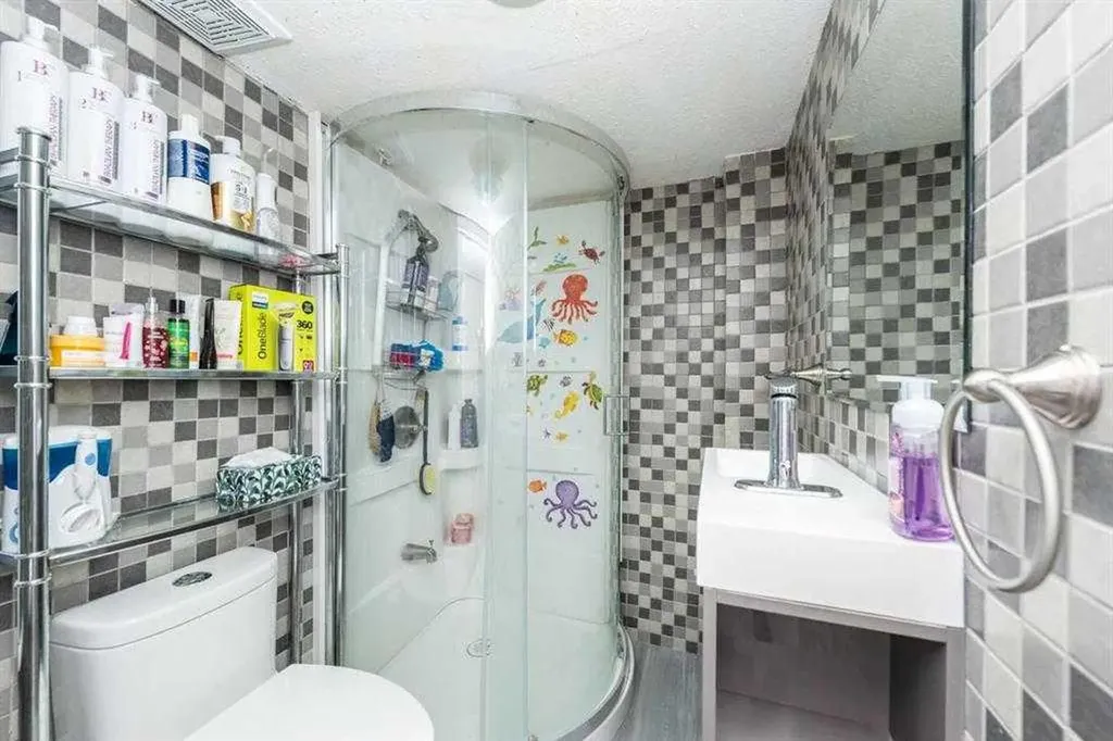 23 Falsby Place NE Calgary AB T3J 1B9