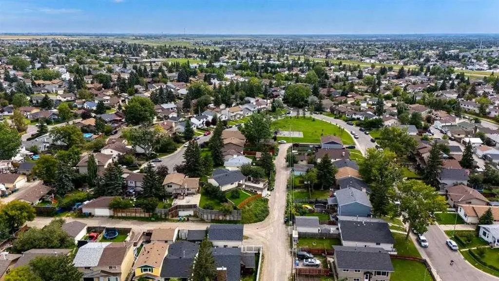 23 Falsby Place NE Calgary AB T3J 1B9