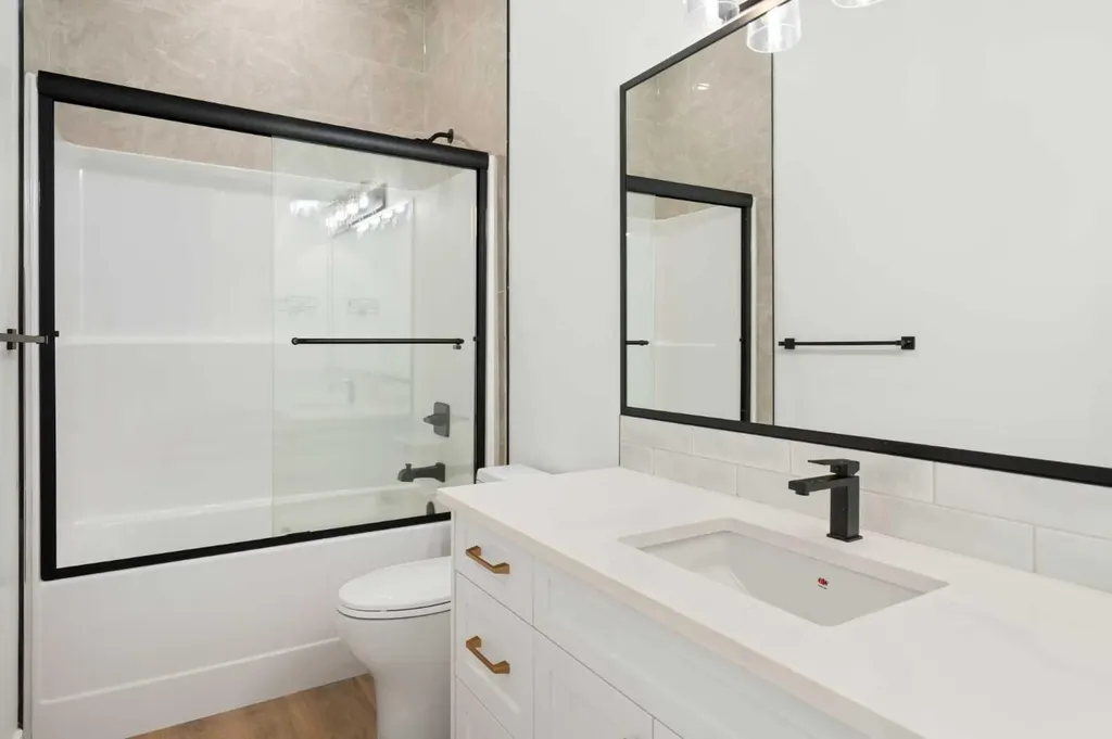 267 Muirfield Crescent Lyalta AB T0J1Y1