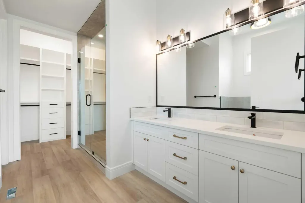 267 Muirfield Crescent Lyalta AB T0J1Y1