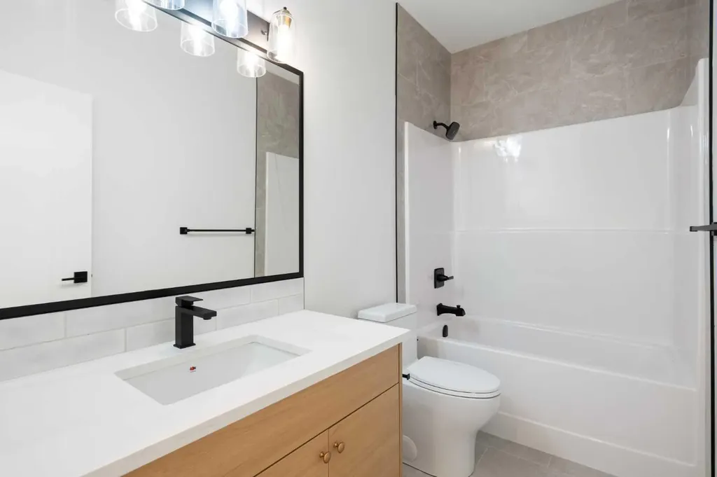 267 Muirfield Crescent Lyalta AB T0J1Y1