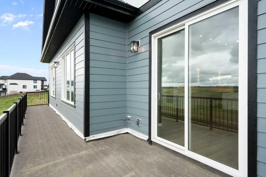 267 Muirfield Crescent Lyalta AB T0J1Y1