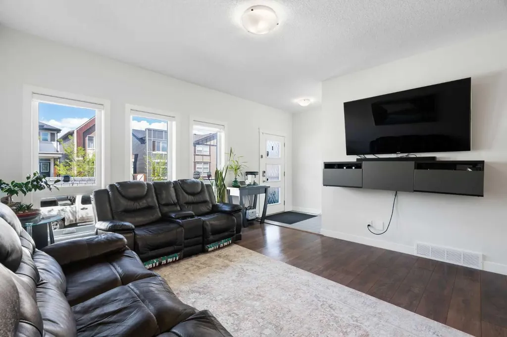 280 Cornerstone Passage NE Calgary AB T3N 1G3