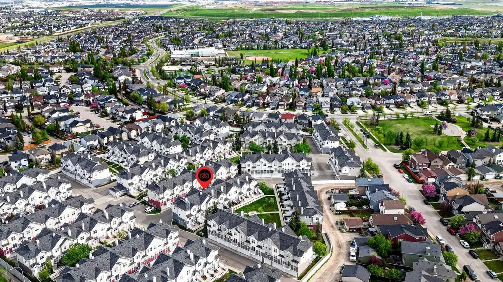 3308 New Brighton Gardens SE Calgary AB T2Z 0A2