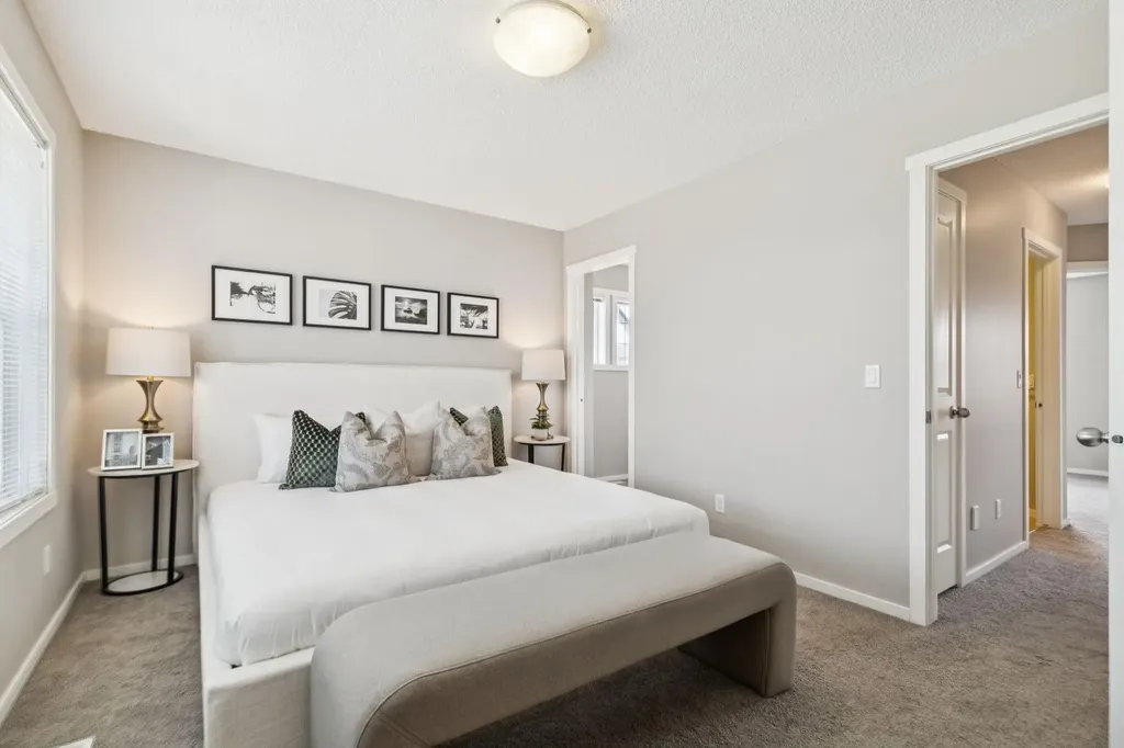 73 Marine Drive SE Calgary AB T3M1V9