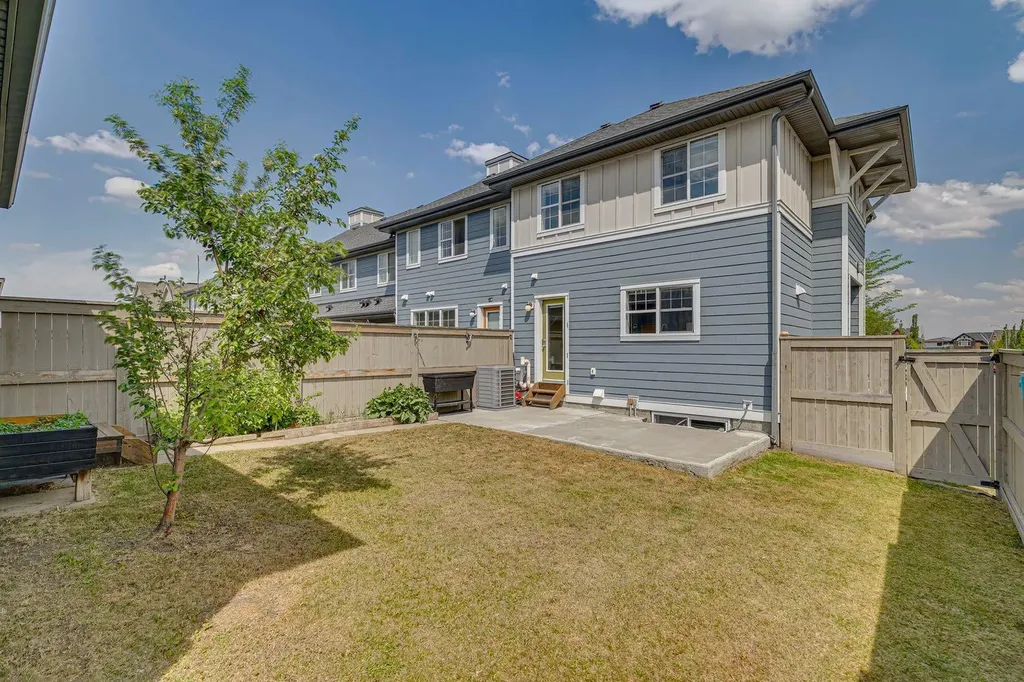 73 Marine Drive SE Calgary AB T3M1V9