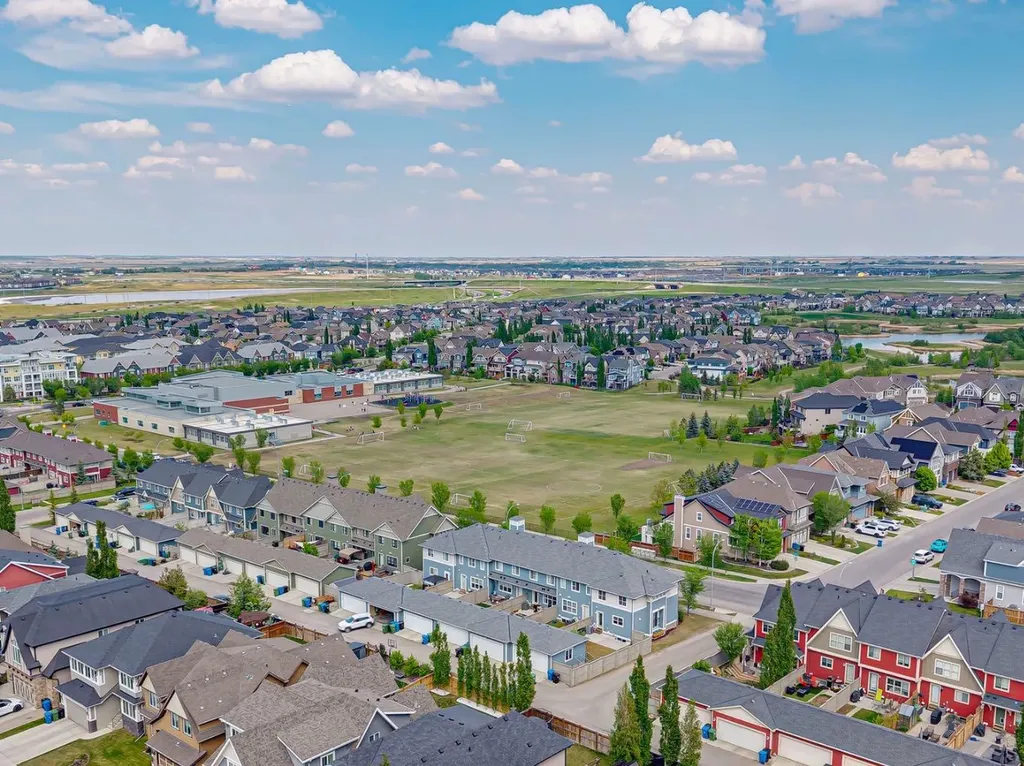 73 Marine Drive SE Calgary AB T3M1V9