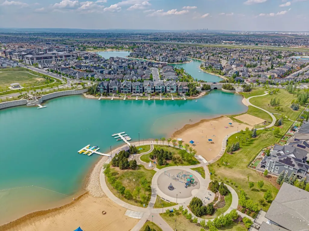73 Marine Drive SE Calgary AB T3M1V9