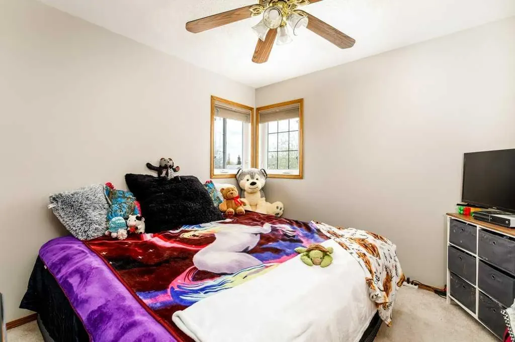 6 Densmore Crescent Red Deer AB T4R 2L8