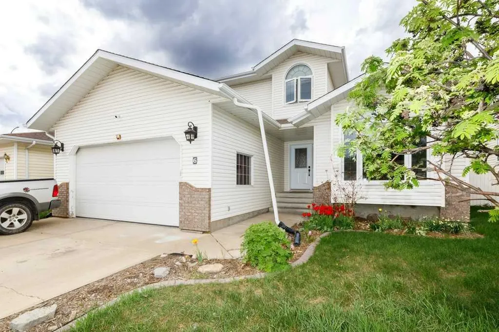 6 Densmore Crescent Red Deer AB T4R 2L8