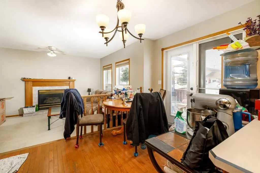 6 Densmore Crescent Red Deer AB T4R 2L8