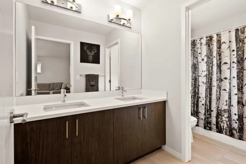 1107 Copperfield Boulevard SE Calgary AB T2Z 5G8