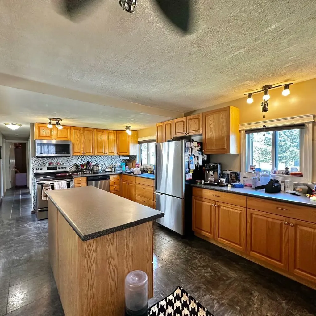 14579 Twp Road 680 Lac La Biche AB T0A 2C0