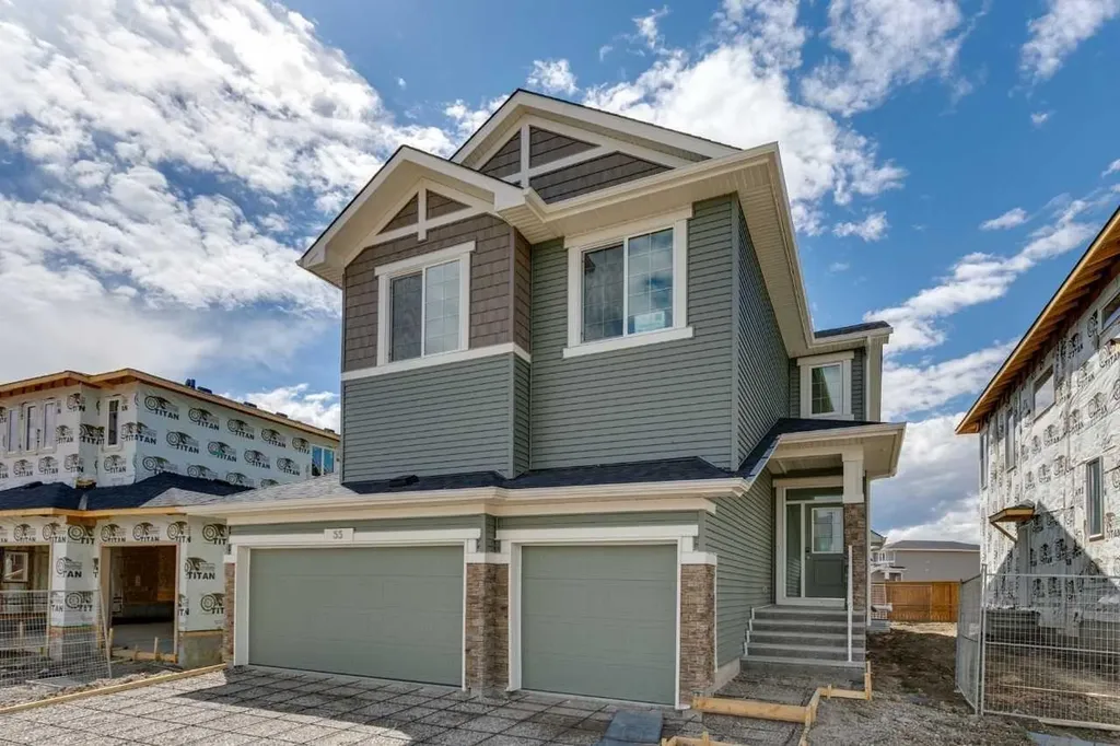 55 Bridgeport Circle Chestermere AB T1X3E9