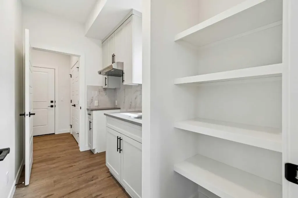 55 Bridgeport Circle Chestermere AB T1X3E9