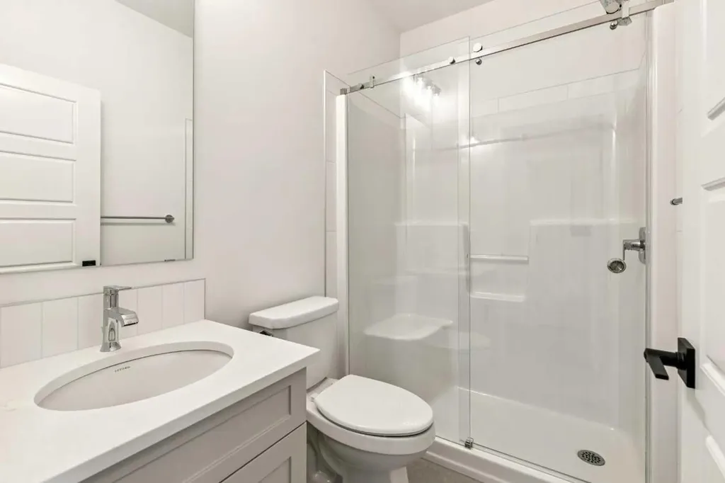 55 Bridgeport Circle Chestermere AB T1X3E9
