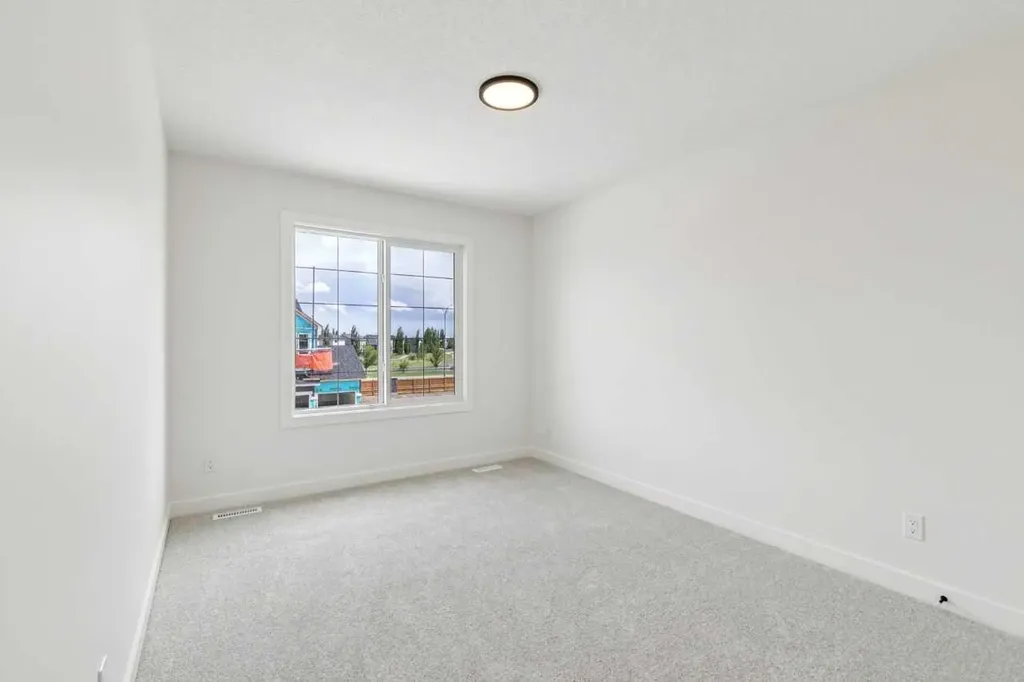 55 Bridgeport Circle Chestermere AB T1X3E9