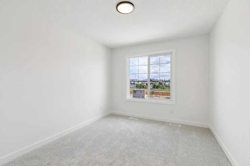 55 Bridgeport Circle Chestermere AB T1X3E9