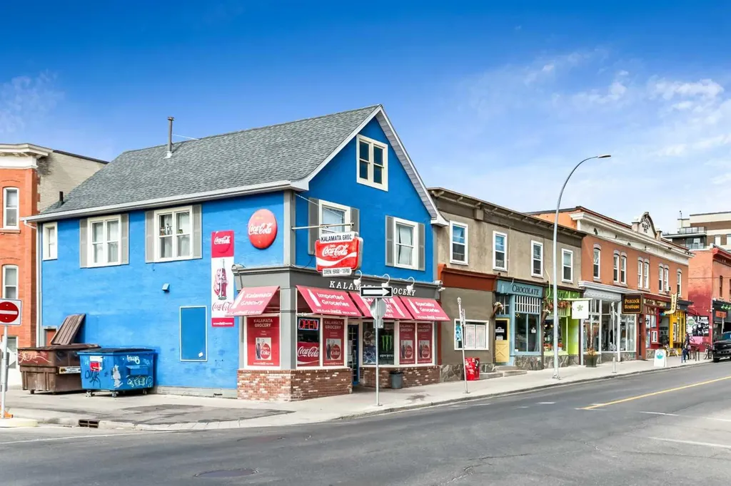 1208 14 Avenue SW Calgary AB T3C 0V9