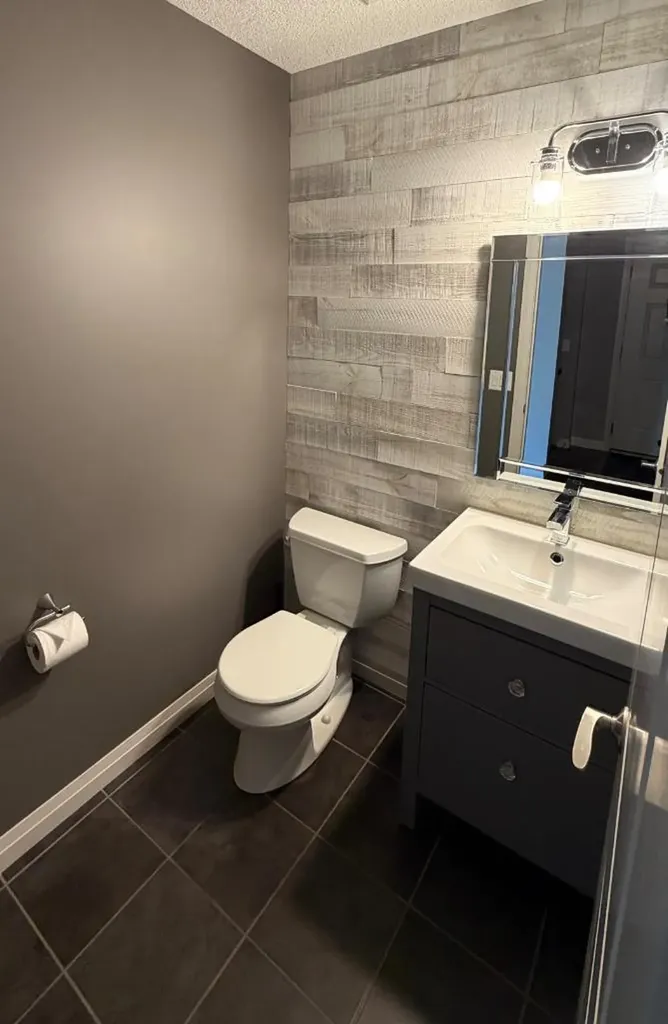 119 Auburn Bay Avenue SE Calgary AB T3M 0N4