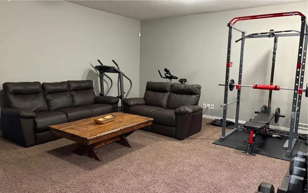 119 Auburn Bay Avenue SE Calgary AB T3M 0N4